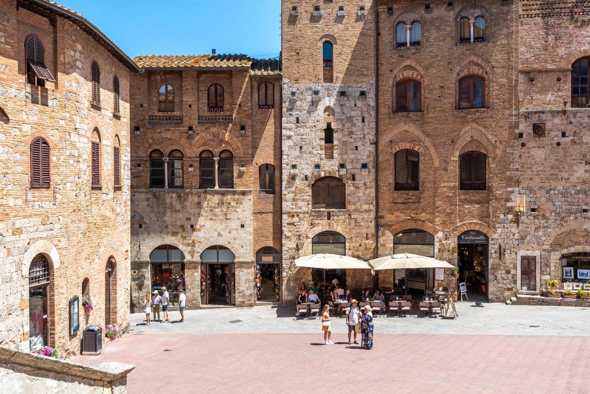 Il Teatro Apartment San Gimignano Exterior photo